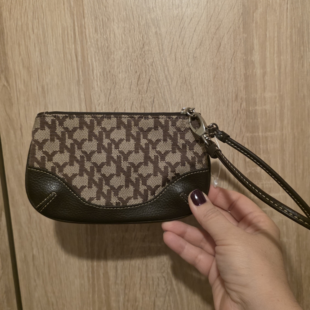 NY&CO Brown Patterned Wristlet Clutch – Designer-Inspired
